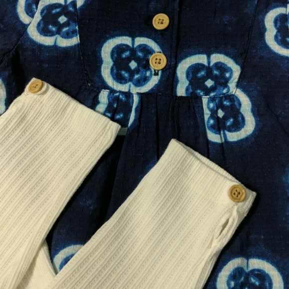 Osh Kosh 2 Pc Outfit - Picture 3 of 4